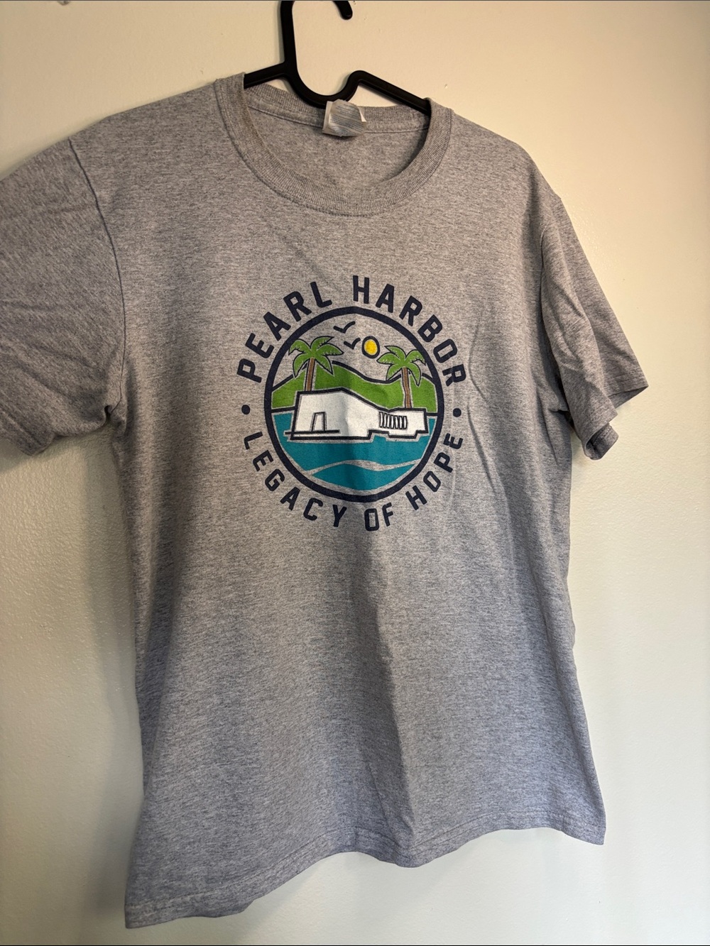 Pearl Harbor 'Legacy of Hope' Gray Short Sleeve Tee